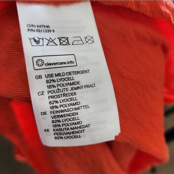 H&M dress  - Picture 12 of 16